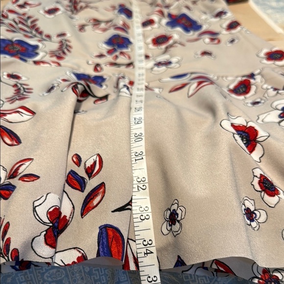 Banana Republic Floral Print Short Sleeve Dress 6 - Picture 11 of 14